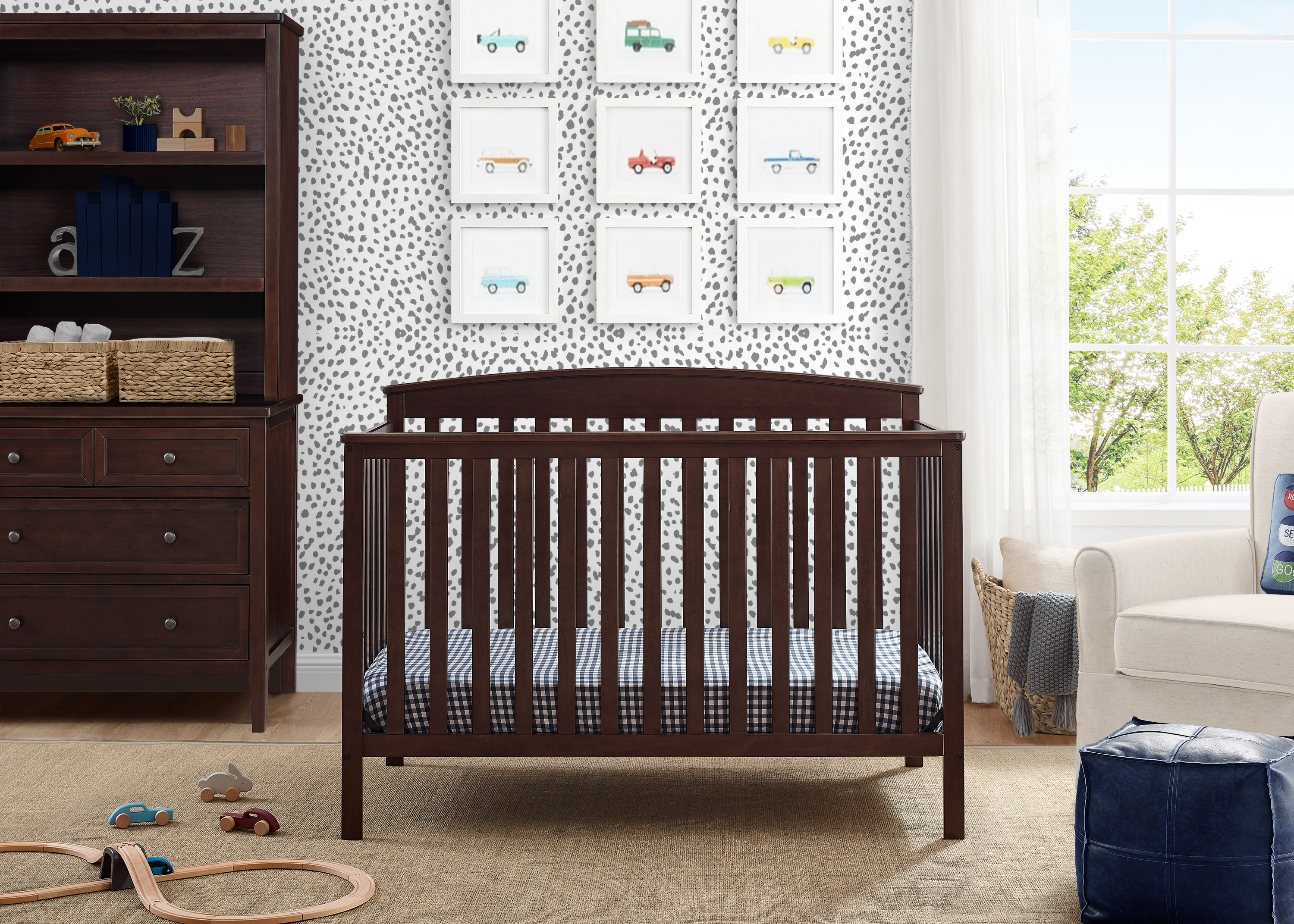 Delta Children Hanover 6-in-1 Convertible Baby Crib, Walnut Espresso - image 4 of 15