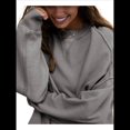 thumbnail image 2 of Sudadera con Capucha de Cuello Redondo y Forro Extragrande para Mujer, Lindas Camisetas de Larga, Ropa Preppy para Adolescentes (2025) Gris L, 2 of 8