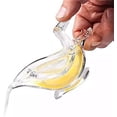thumbnail image 4 of Nuevo exprimidor Manual de acrílico para rodajas de limón, exprimidor de frutas transparente portátil, forma de pájaro elegante, exprimidor de mano (4 uds), 4 of 5