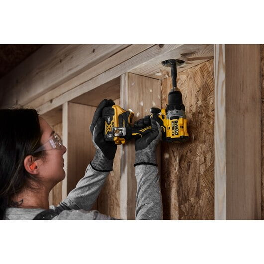 Drill driver on sale kit dewalt
