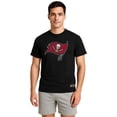 thumbnail image 1 of NFL Playera Aficionado Básica Tampa Bay Buccaneers Negro para Hombre, Talla Chica, 1 of 9