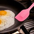 thumbnail image 3 of Juego de espátulas de silicona resistentes al calor, silicona antiadherente, diseño ergonómico para cocinar y hornear en la cocina, 3 piezas en color rosa, utensilios de una sola pieza sin costuras, 3 of 6