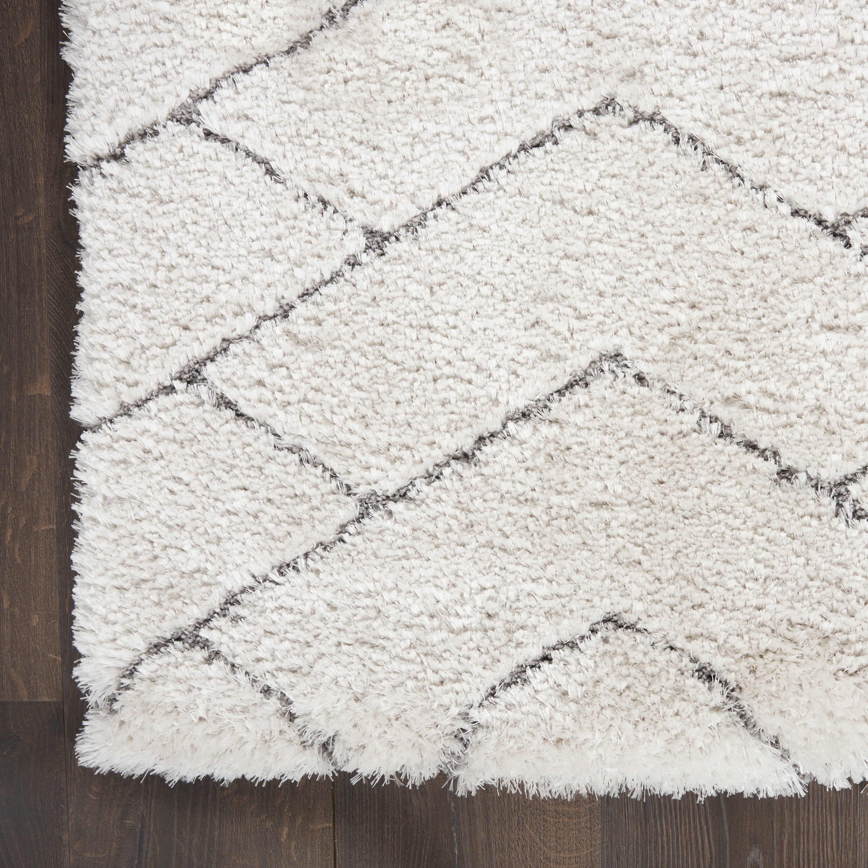 Nourison Dreamy Shag Abstract Contemporary Ivory/Grey 5'3" x 7'3" Area Rug