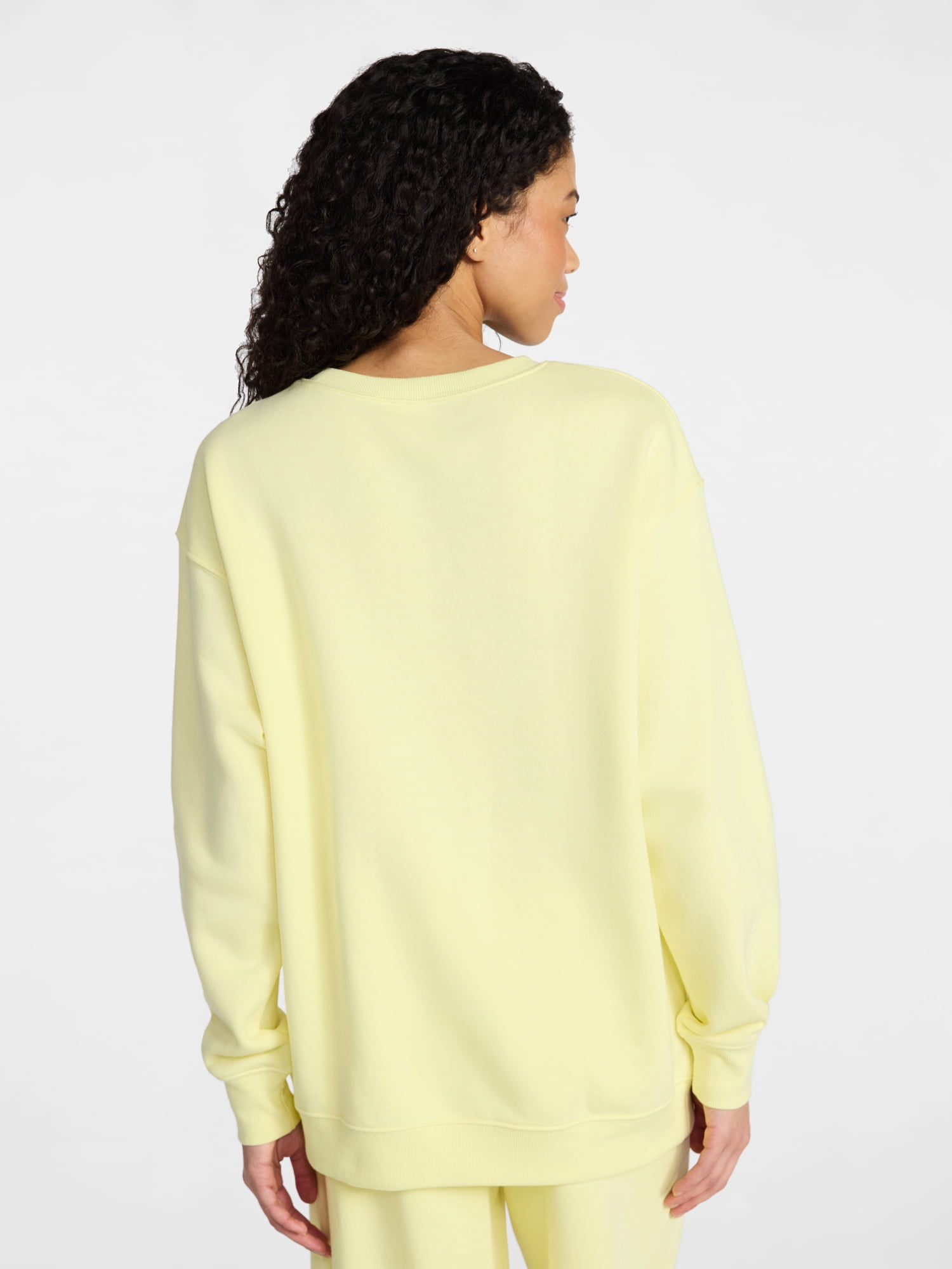No Boundaries Oversized Graphic Sweatshirt, Midweight, Women's XXS-XXL