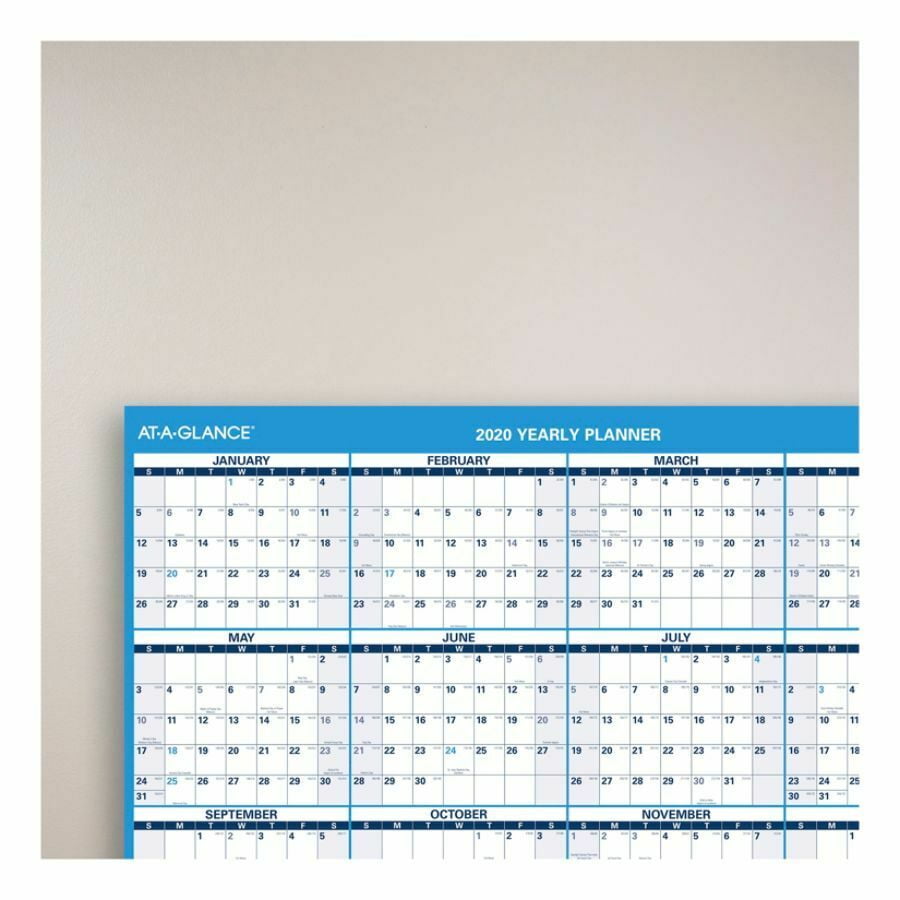 AT A GLANCE Horizontal Erasable Wall Calendar 12 Months Reversible 