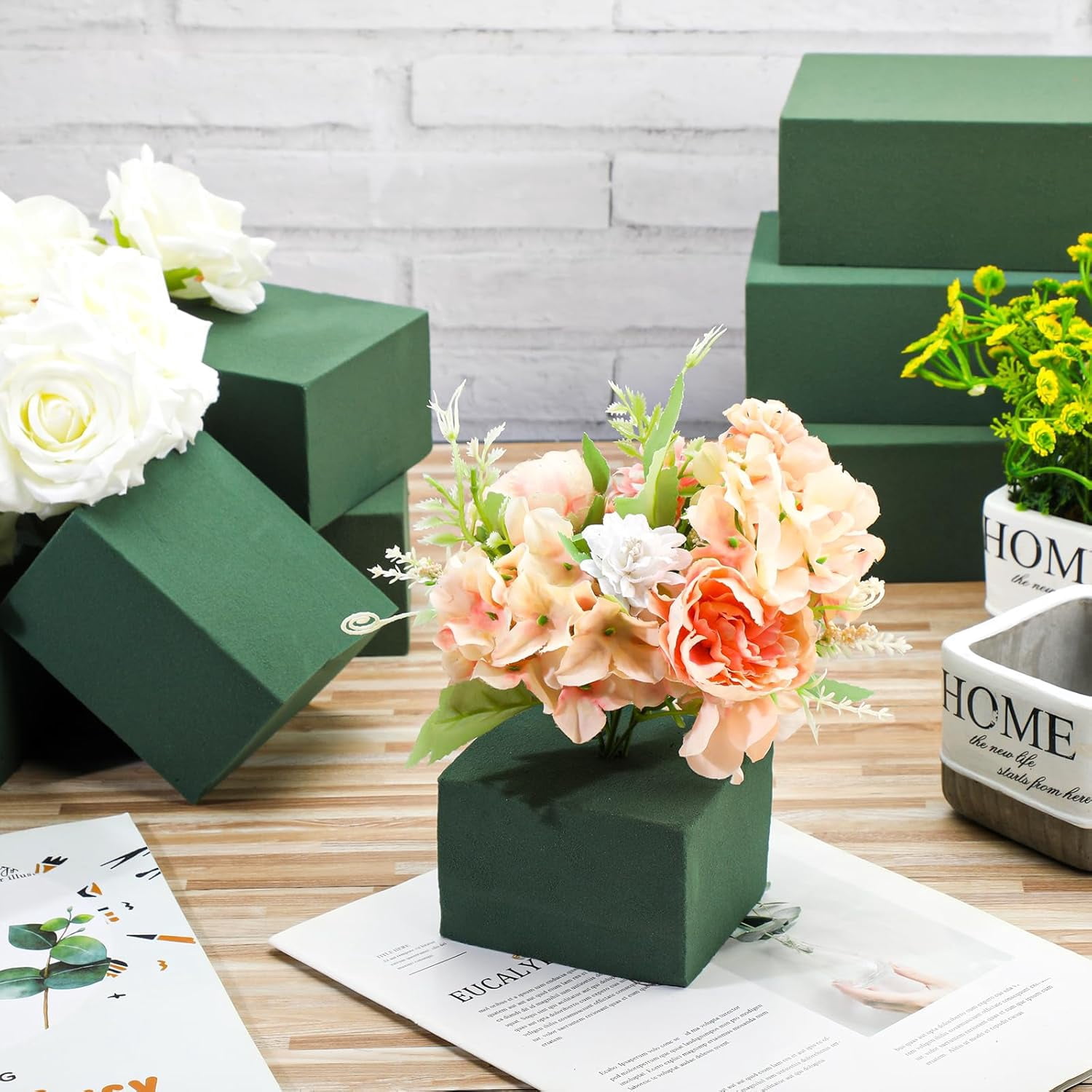 30 Pcs Floral Flower Foam Blocks Green Wet & Dry Plant Foam Brick for Fresh & Artificial Flower Arrangement Florist Supplies for DIY Arts Crafts Weddings Decorations(9 x 4 x 3 Inch)
