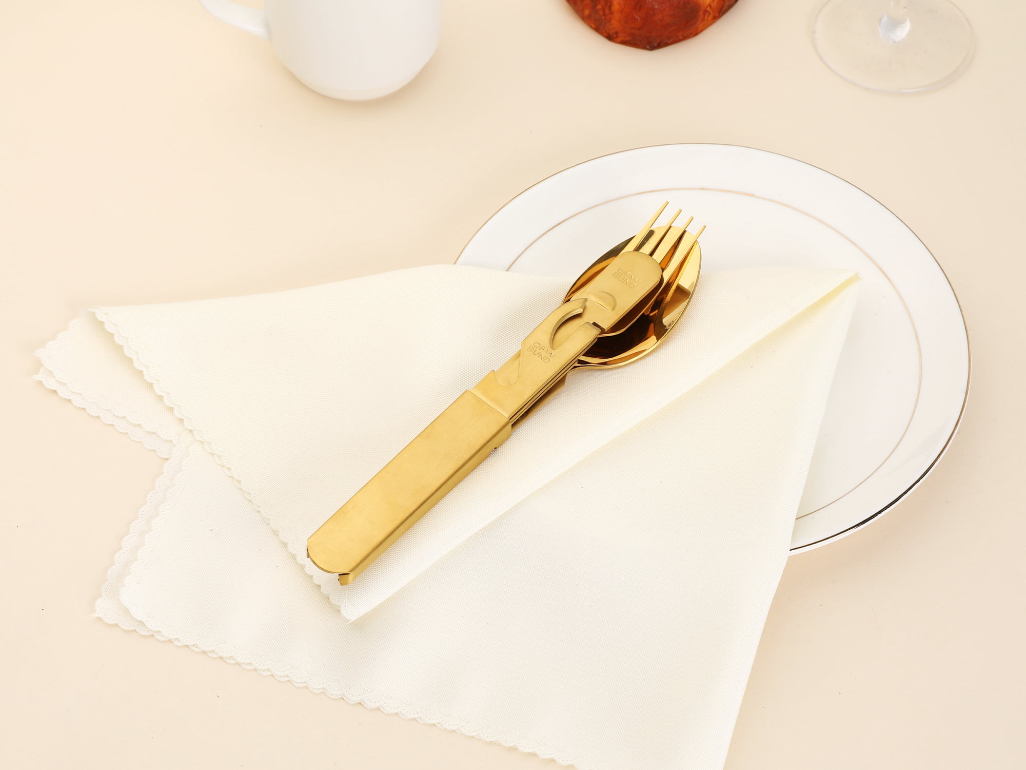 Unique Bargains Stainless Steel Flatware Set with Forks and Spoons Gold 4 Pcs