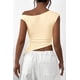 thumbnail image 2 of Remera PRETTYGARDEN Asimétrica Crop Top de Un Hombro M Beige Amarillo, 2 of 8