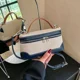 thumbnail image 4 of Bolso pequeño cuadrado de estilo retro para mujer, bandolera de lona de marca de lujo, bolso de mano para mujer, 2024, 4 of 5