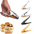 thumbnail image 4 of Abridor de nueces de acero inoxidable CAIROYAR con pinza para castañas, 4 of 6
