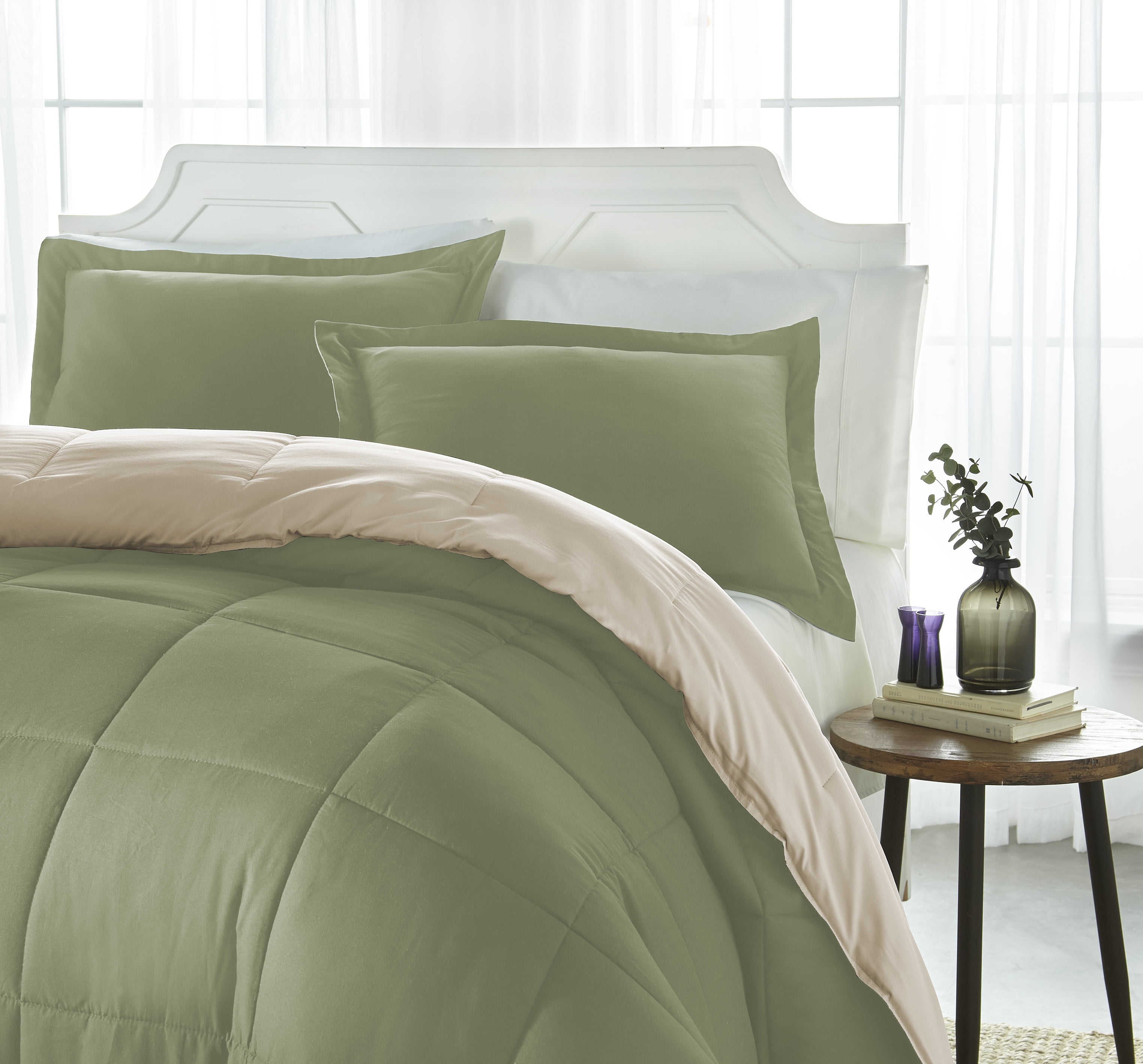 Simply Soft Down Alternative Reversible Comforter