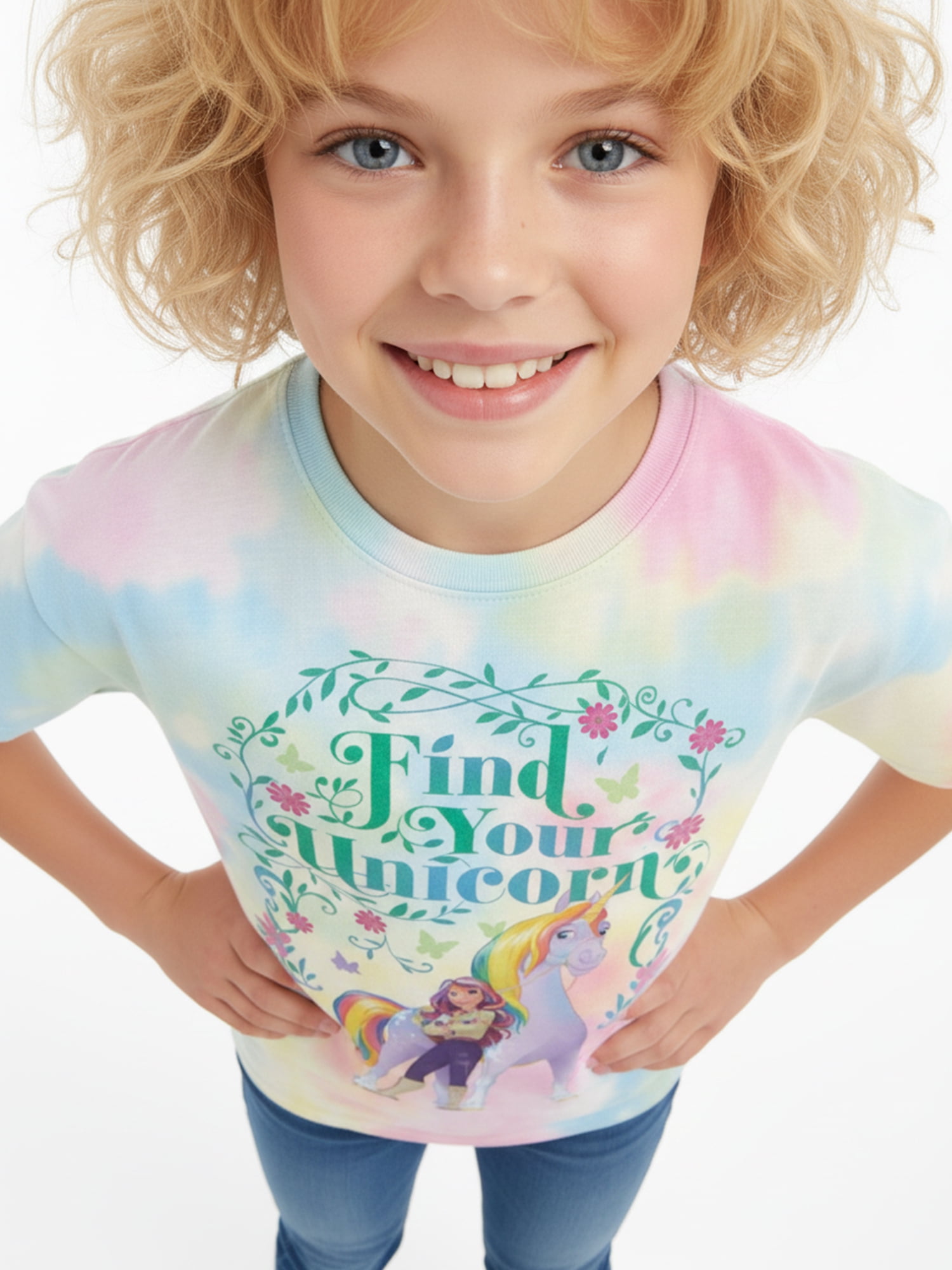 Netflix Unicorn Academy Girls' Graphic Tee with Short Sleeves, Sizes 4-16