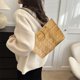 thumbnail image 5 of Bolso de cadena para hombro y axila | Bolso de cuero acolchado de lujo | Correa ajustable | Tote de gran capacidad | Compartimentos multifuncionales | Negro, blanco, caqui | 36x20x4cm, 5 of 6