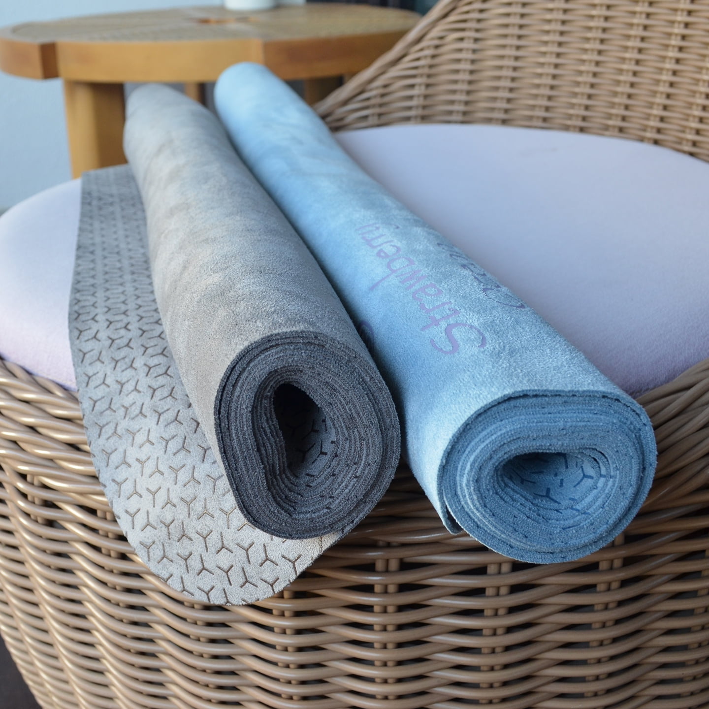 Yoga Mat, Hot Yoga  Towel - Sweat Absorbing Non-Slip for Hot Yoga, Pilates and Workout, 27x72 inches with Grip Dots