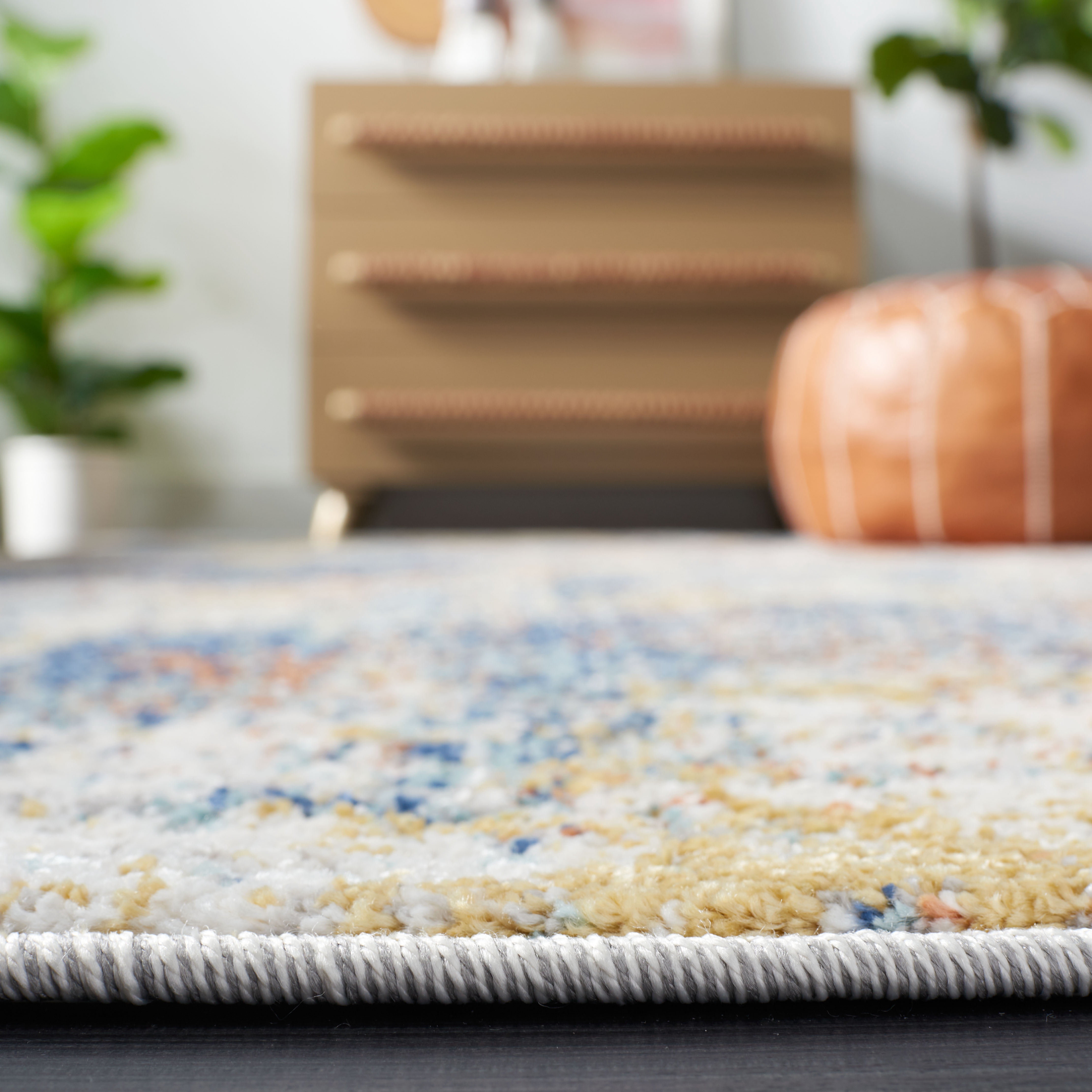 SAFAVIEH Aston Georgiana Abstract Area Rug, Navy/Gold, 4' x 6'