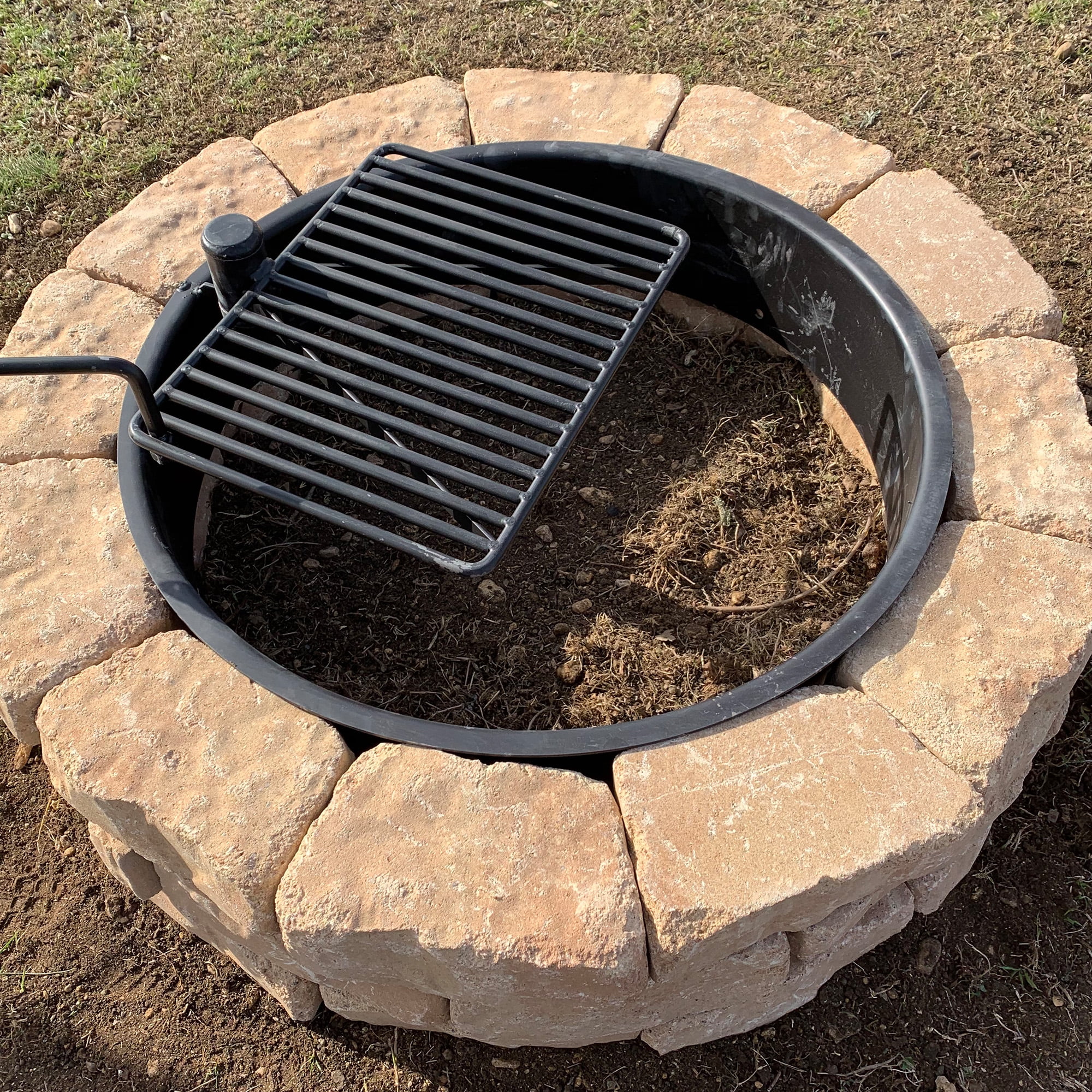 Pilot Rock 30 Inch Steel Ground Fire Pit Ring and Cooking Grate, Black