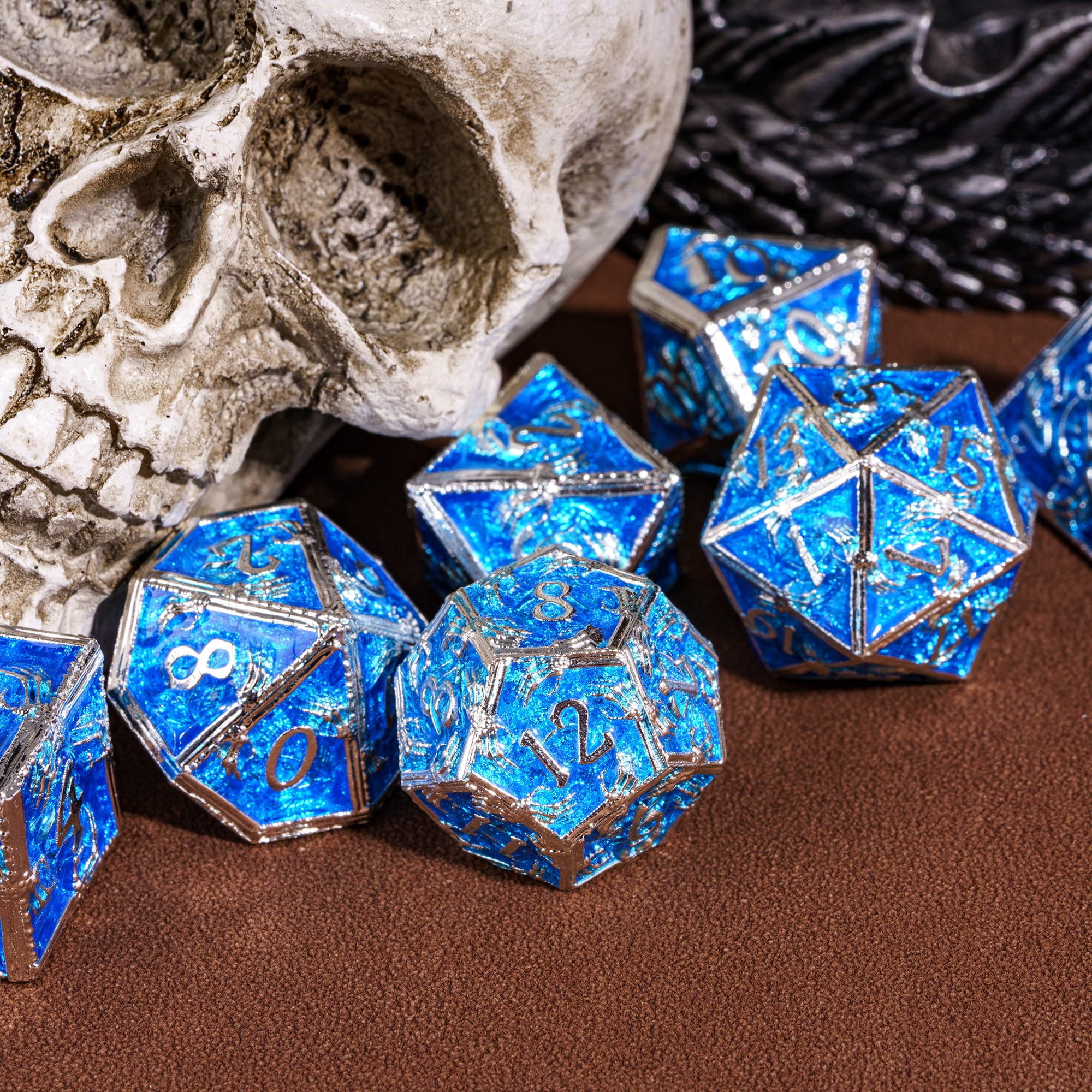 Cusdie 7-Die Metal DND Dice Set, Ghost Claw Design Metal Polyhedral D&D Dice Set for DND Dungeons and Dragons TTRPG Role Playing Games