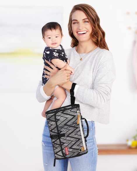 skip hop pronto changing station target