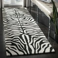 thumbnail image 2 of SAFAVIEH Soho Allyse Striped Wool Area Rug, Black/White, 5' x 8', 2 of 6