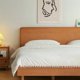 thumbnail image 3 of Cama doble de madera maciza para el hogar, dormitorio nórdico simple japonés, Hotel, 3 of 3