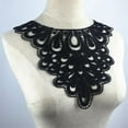 thumbnail image 1 of Cuello de escote con adornos de costura de encaje de Venecia con apliques florales negros Hugo Artesanías de cuello de encaje, 1 of 9