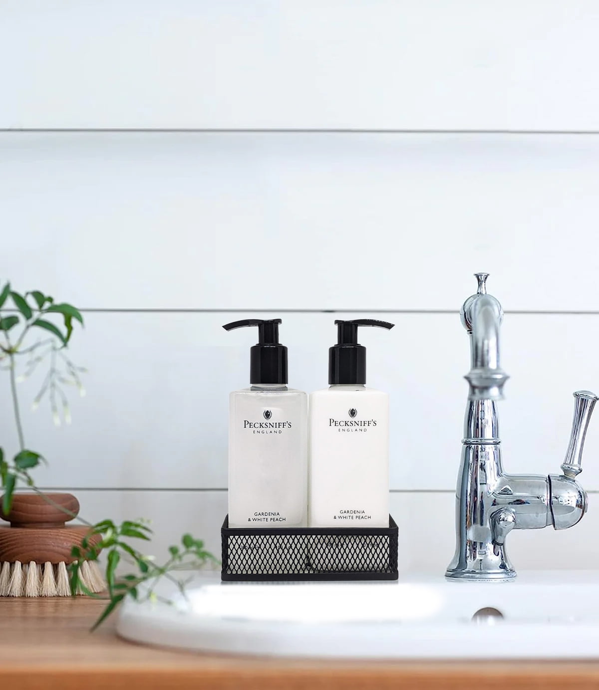 Pecksniffs Gardenia & White Peach Moisturizing Hand Wash and