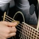 thumbnail image 2 of 10 Uds púas de guitarra eléctrica púa de pulgar púa de guitarra de Metal púa de bajo suministros, 2 of 4