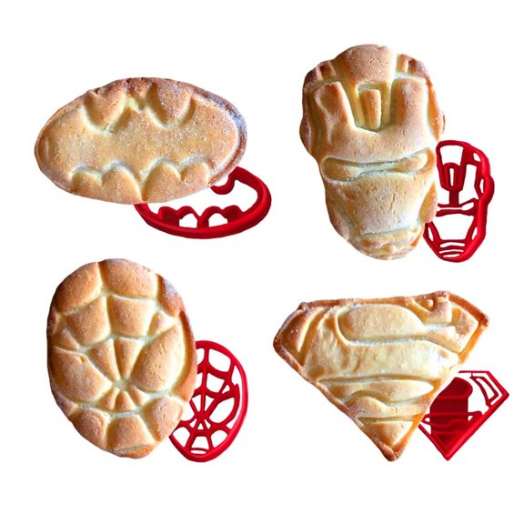 Superhero Cookie Cutters by WNF GROUP - for Extra Fun Baking - Includes Iron Man, Superman, Spider-man and Batman Molds - Safe and Plastic - Perfect for Making Cookies, Mini Sandwiches, Shapped Cheese