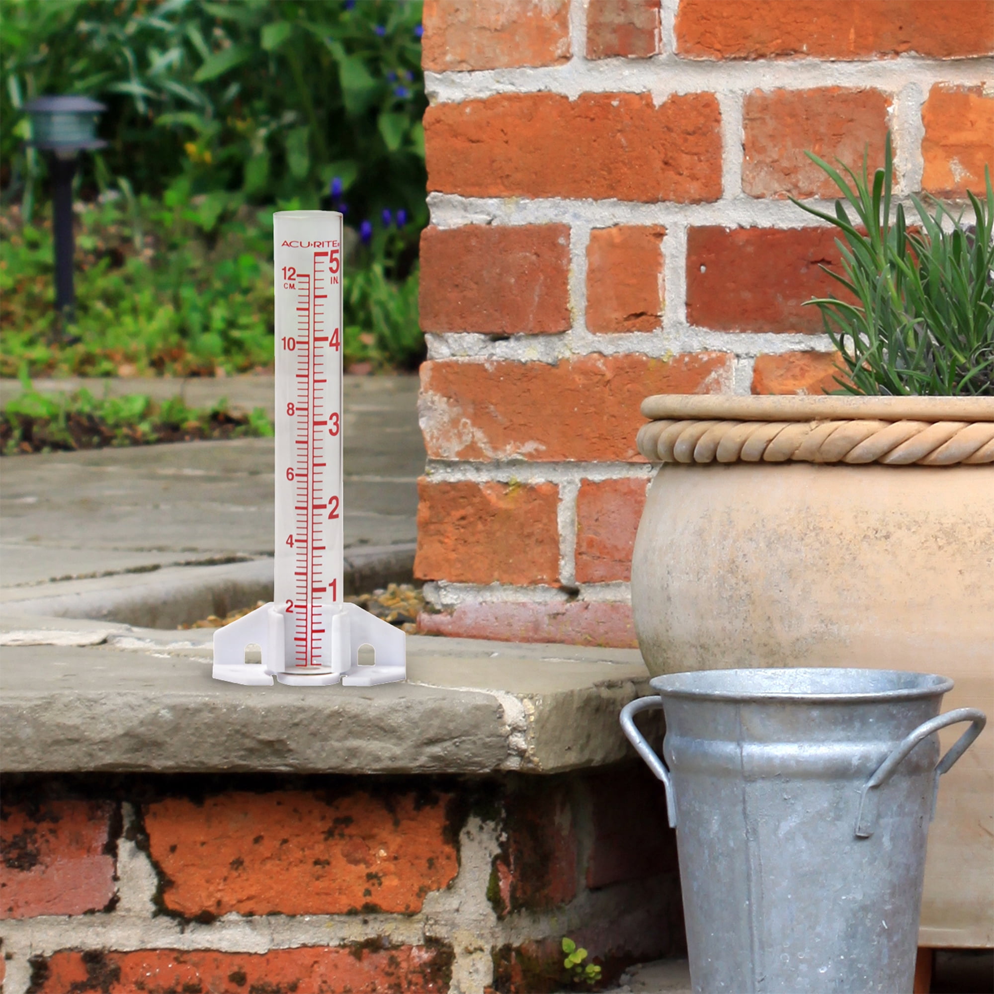 AcuRite 5-inch Capacity Glass Rain Gauge - Clear