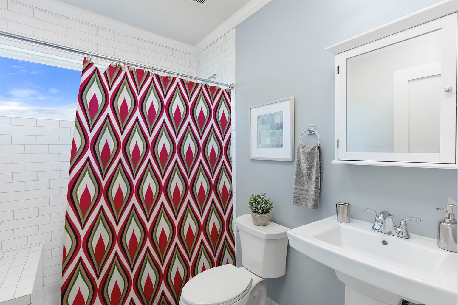 Simply Daisy 70" W x 73" L Feathers Polyester Shower Curtain, Fuschia [1 Ct]