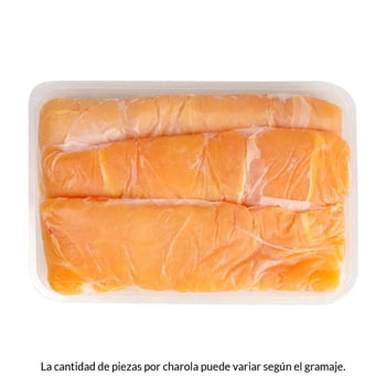 Milanesa de pechuga de pollo por kg  peso aprox por charola 700 a 800 g