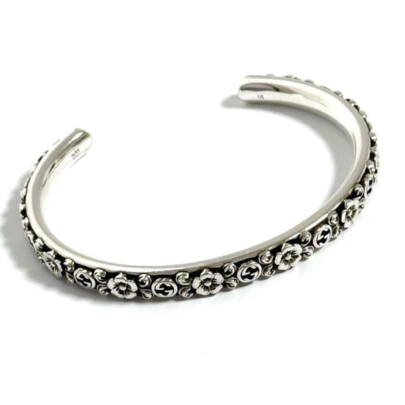 Pre-Owned Gucci Women's Floral Bracelet, Bangle, and Cuff in Silver