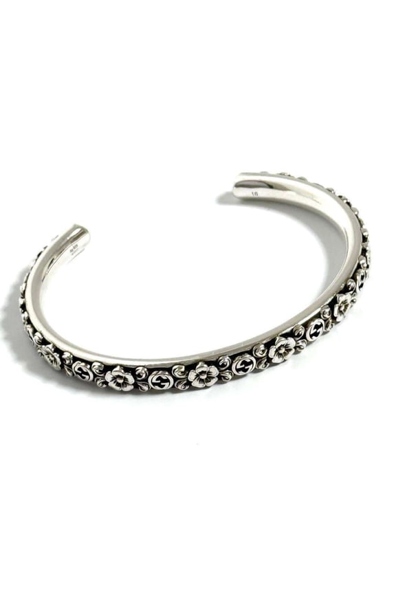Pre-Owned Gucci Women's Floral Bracelet, Bangle, and Cuff in Silver