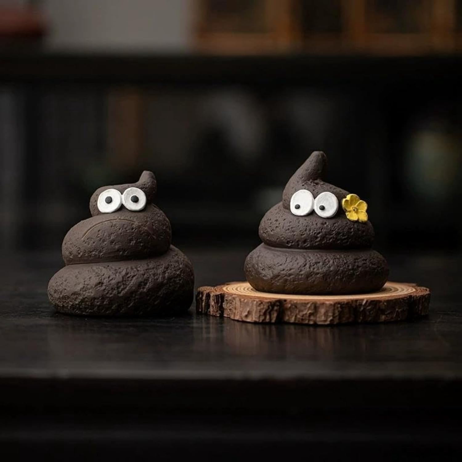 Handmade Poop-Shaped Ceramic Incense Burner, Funny Aromatherapy Decor, Creative Mini Ceramic Fireplace Fragrance Holder for Meditation,Yoga,and Home Decor Gift