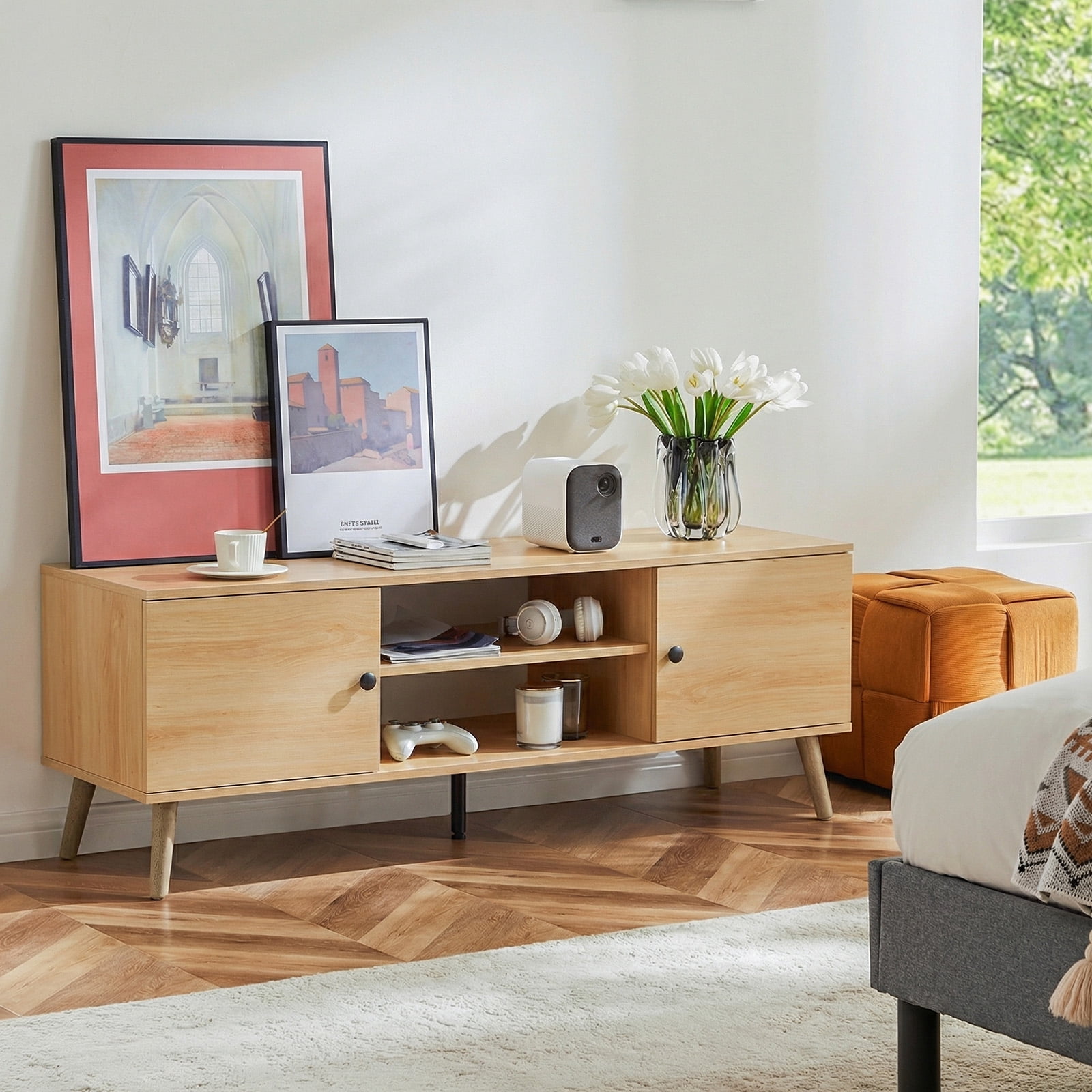 EDX Retro-Modern TV Stand, Mid-Century Media Console with Soft-Close Cabinets & Adjustable Shelves, Engineered Wood TV Cabinet for 50-65 Inch TVs, Natural