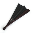 thumbnail image 4 of Plegable Ventilador de Mano Hecho (Beige / Negro), 4 of 9
