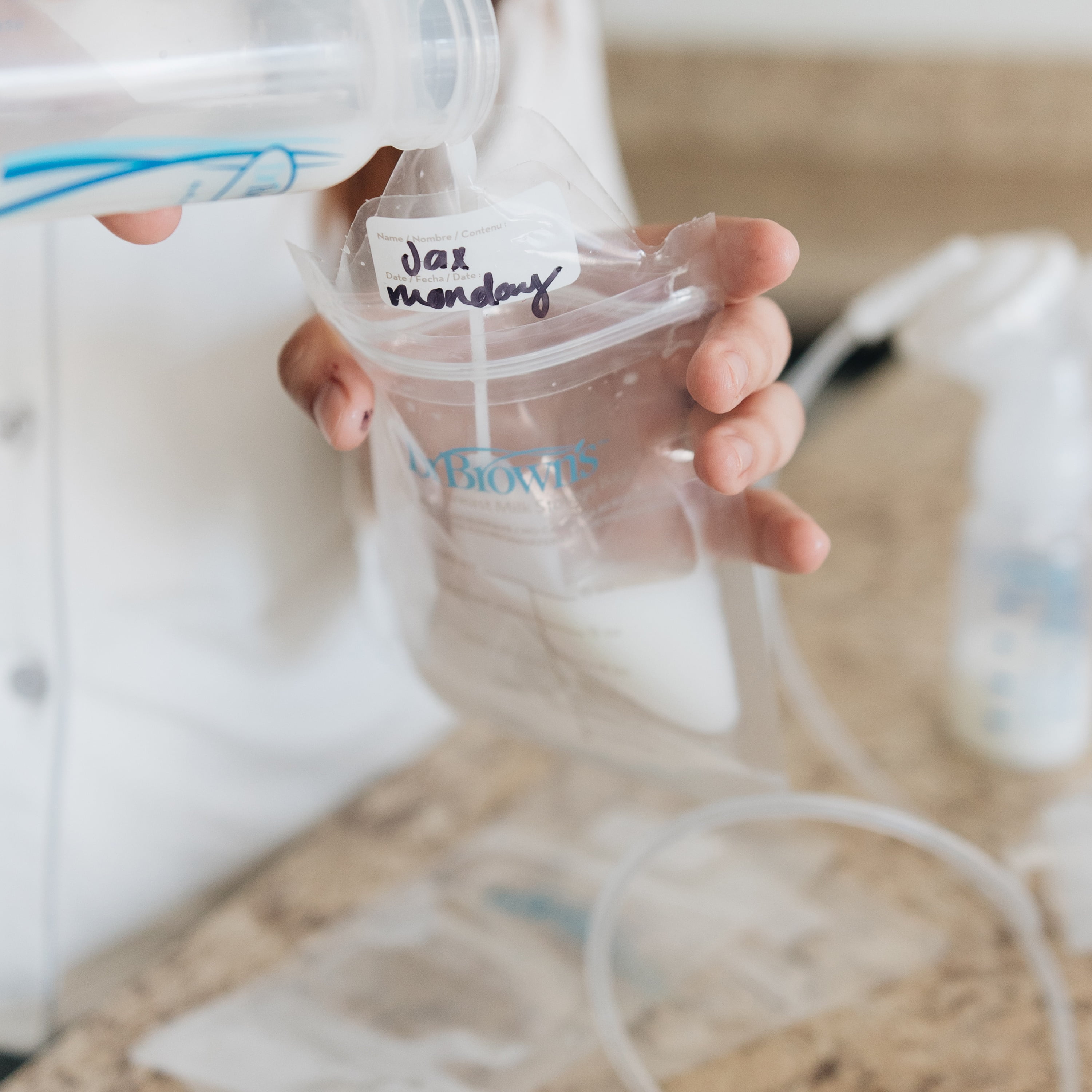 Dr. Brown's Breast Milk Collection and Storage Bottles, Keeps Breast Milk Fresh, 4-Pack