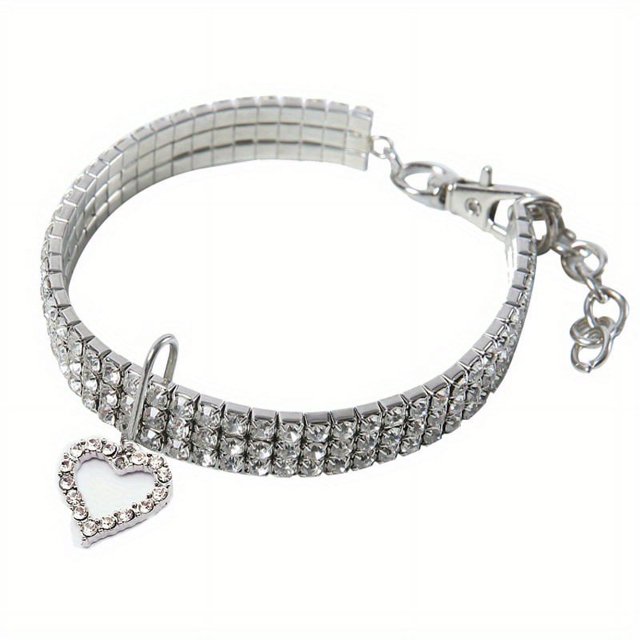 Sparkling Love: Heart-Shaped Pet Necklace - The Perfect Accessory for Your Furry Friend!