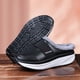 thumbnail image 1 of Zapatillas de invierno con punta cerrada para mujer, zapatillas de felpa cálidas a prueba de agua con tacón inclinado, zapatillas de algodón, zapatos informales Wmkox8yii  hj789, 1 of 9