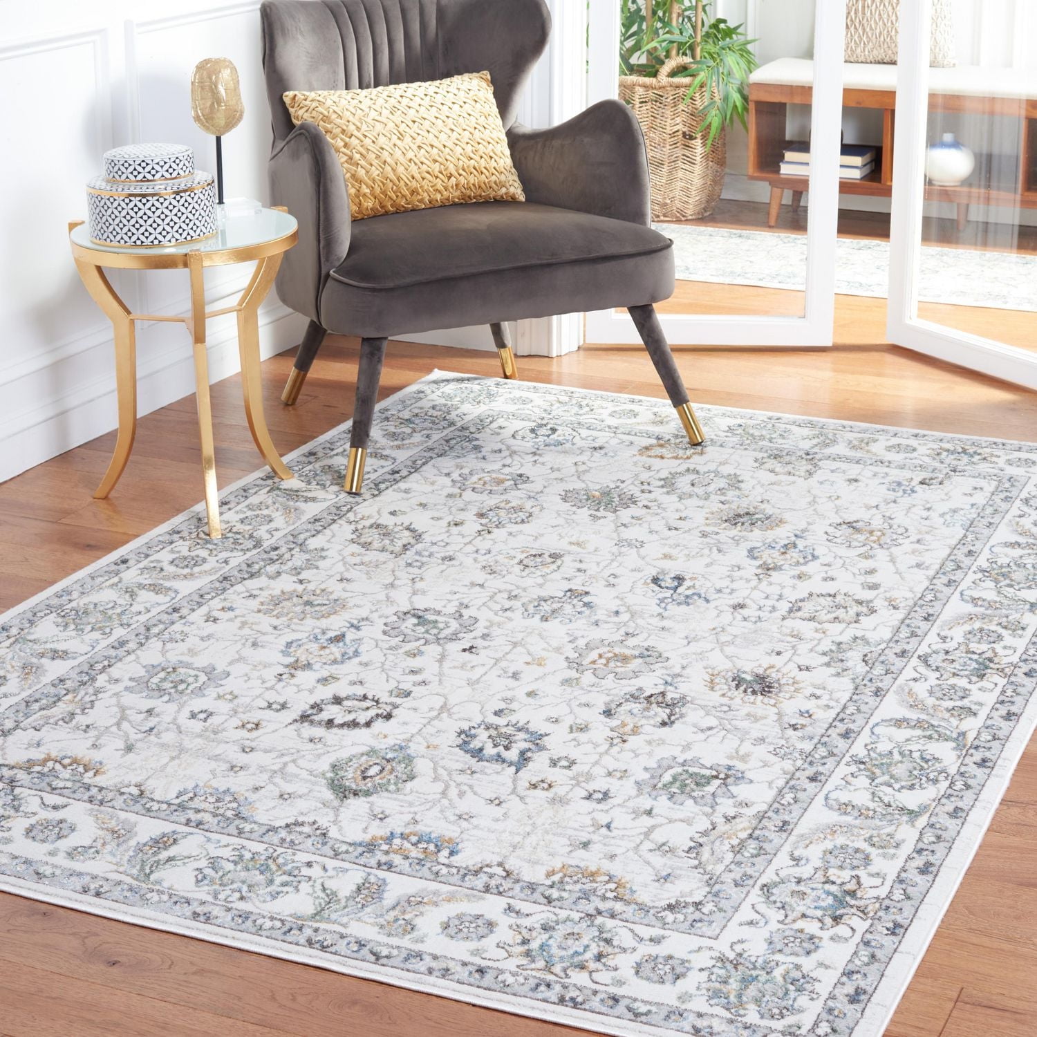 SAFAVIEH Bel Air Bronagh Traditional Area Rug