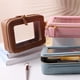 thumbnail image 5 of SANHECUN Neceser organizador de cosméticos impermeable con asa de gran apertura para organizador de coche de viaje (marrón), 5 of 5