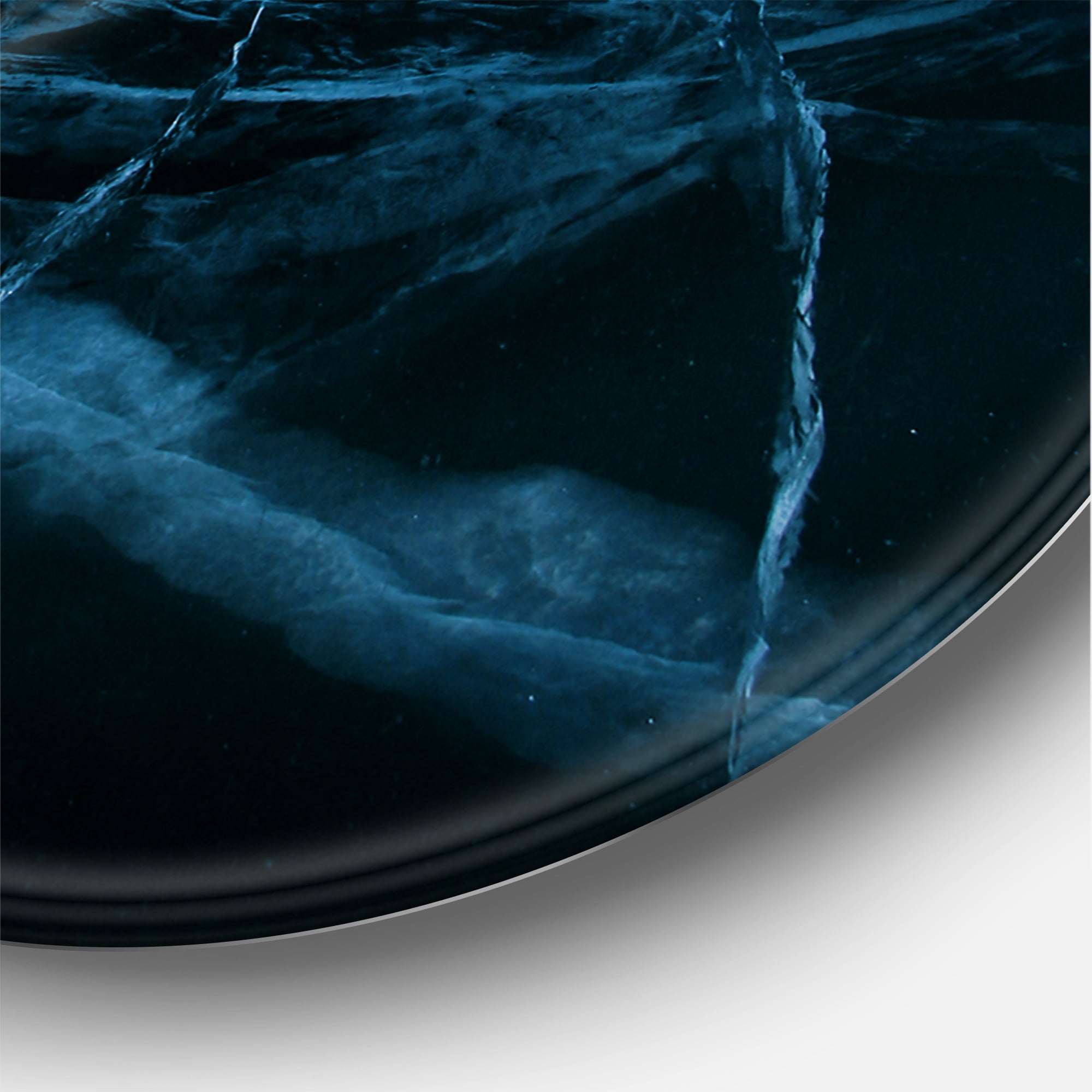 Designart 'White and Blue Ice Structure II' Modern Circle Metal Wall Art 29x29 - Disc of 29