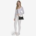 thumbnail image 2 of Bolso Bandolera Calvin Klein Zoe de Cuero Vegano Negro, 2 of 5