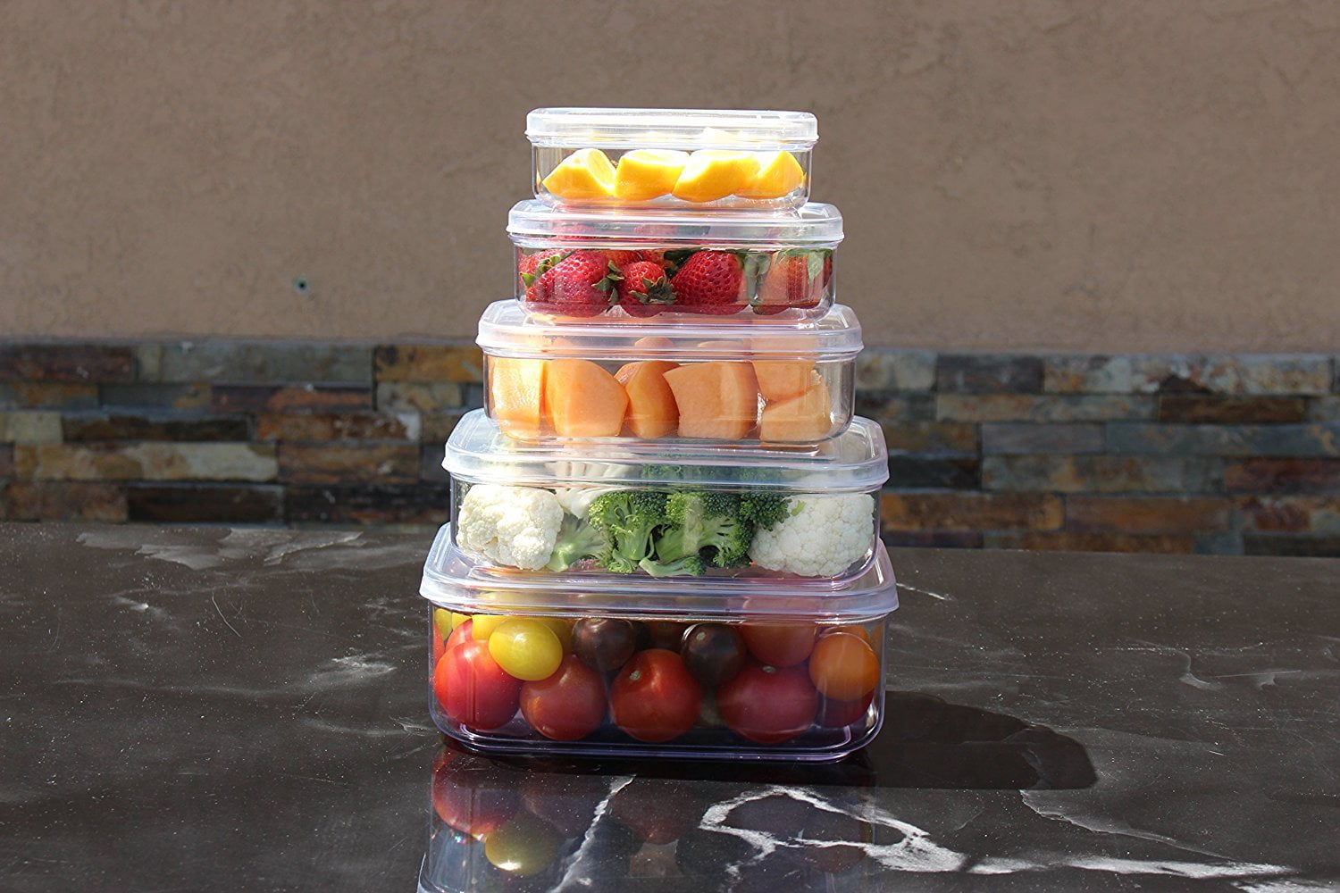 clear stackable food storage containers