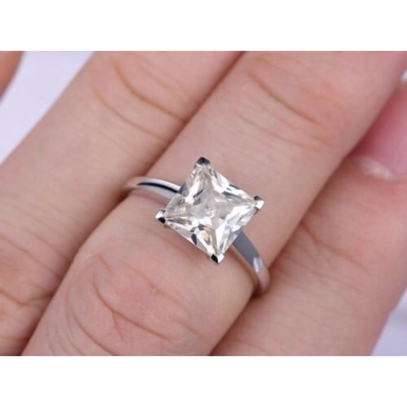 ORLOV DIAMONDS Princess Cut 2Ct Moissanite Engagement Ring for Women 14K White Gold Plated