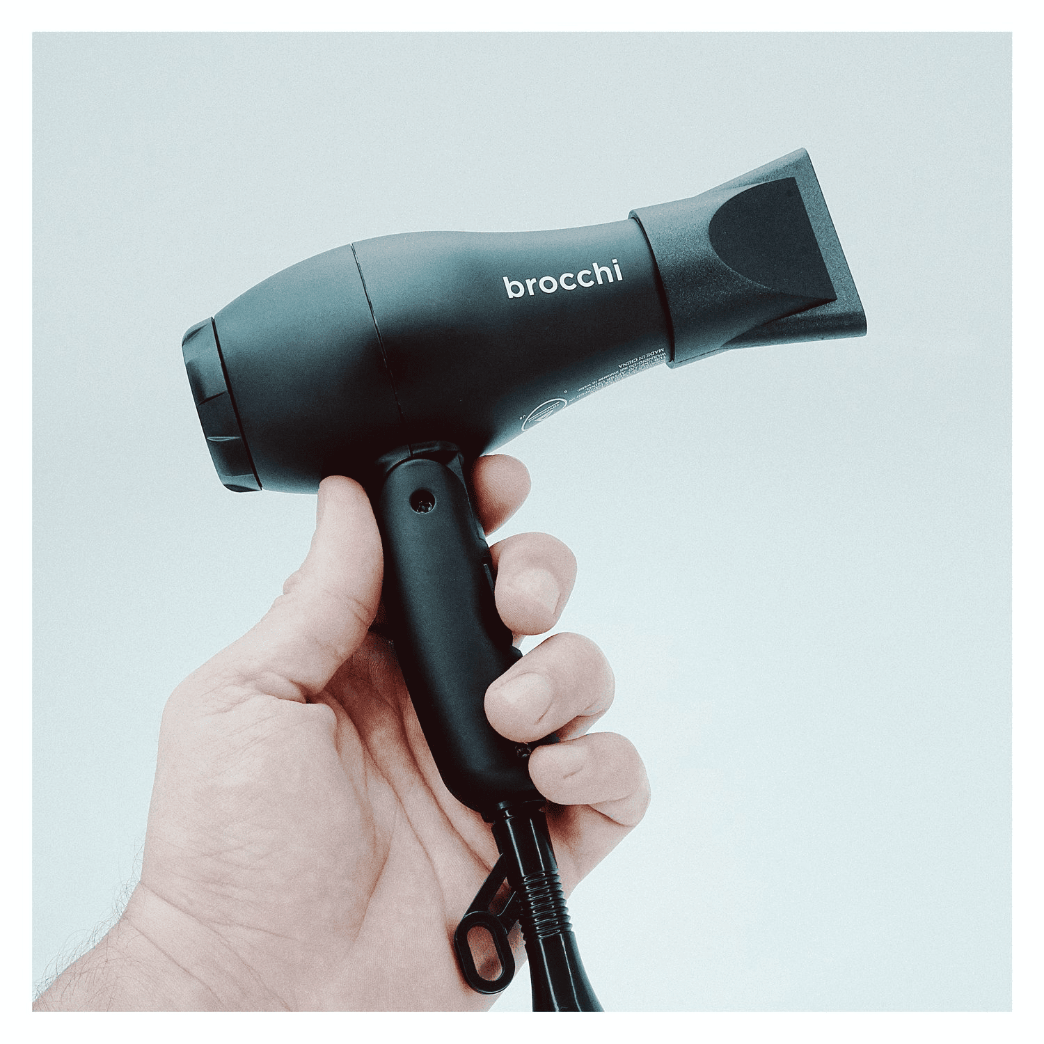 Brocchi | Lightweight Portable Mini Foldable Travel Blow-Dryer for Men