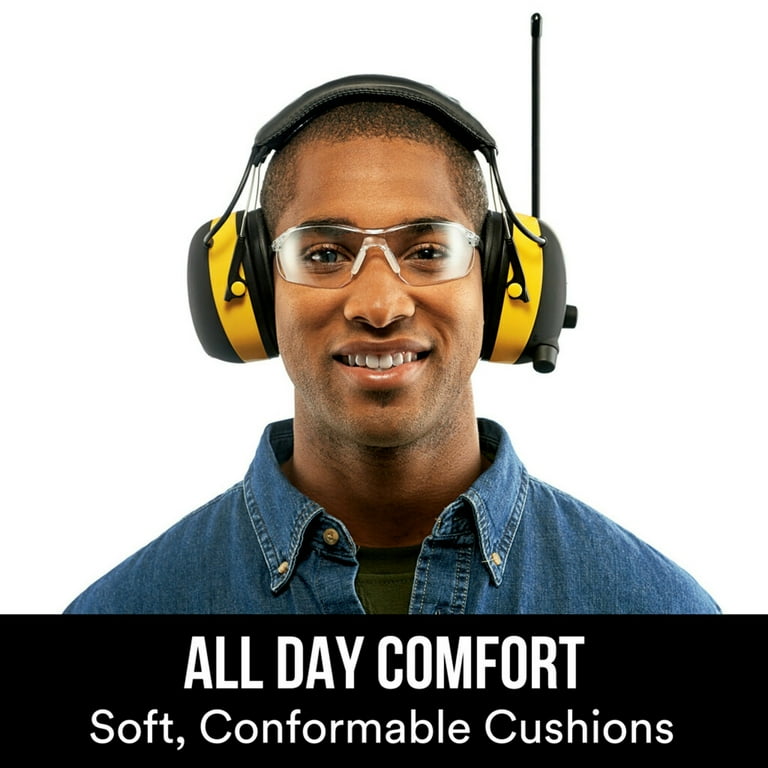 3M WorkTunes Safety Earmuffs with AM/FM Radio and Headphones