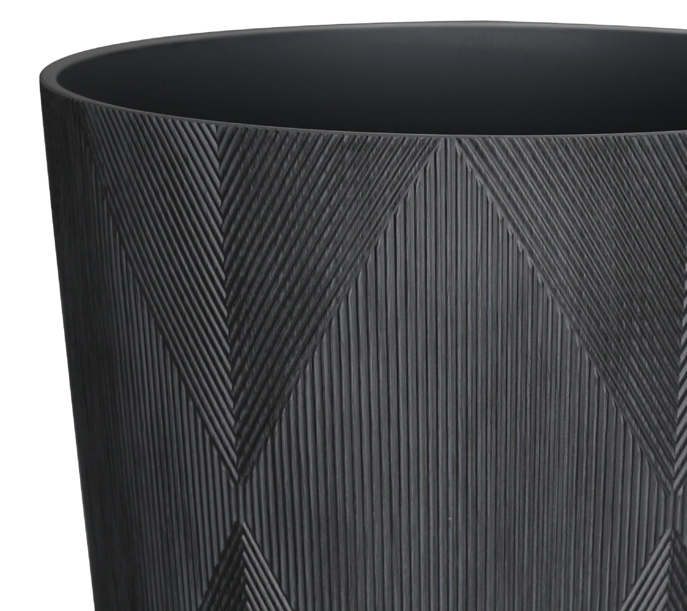 (2 pack) Better Homes & Gardens Hudson Black Resin Planter, 15.7" Dia x 13.8" H