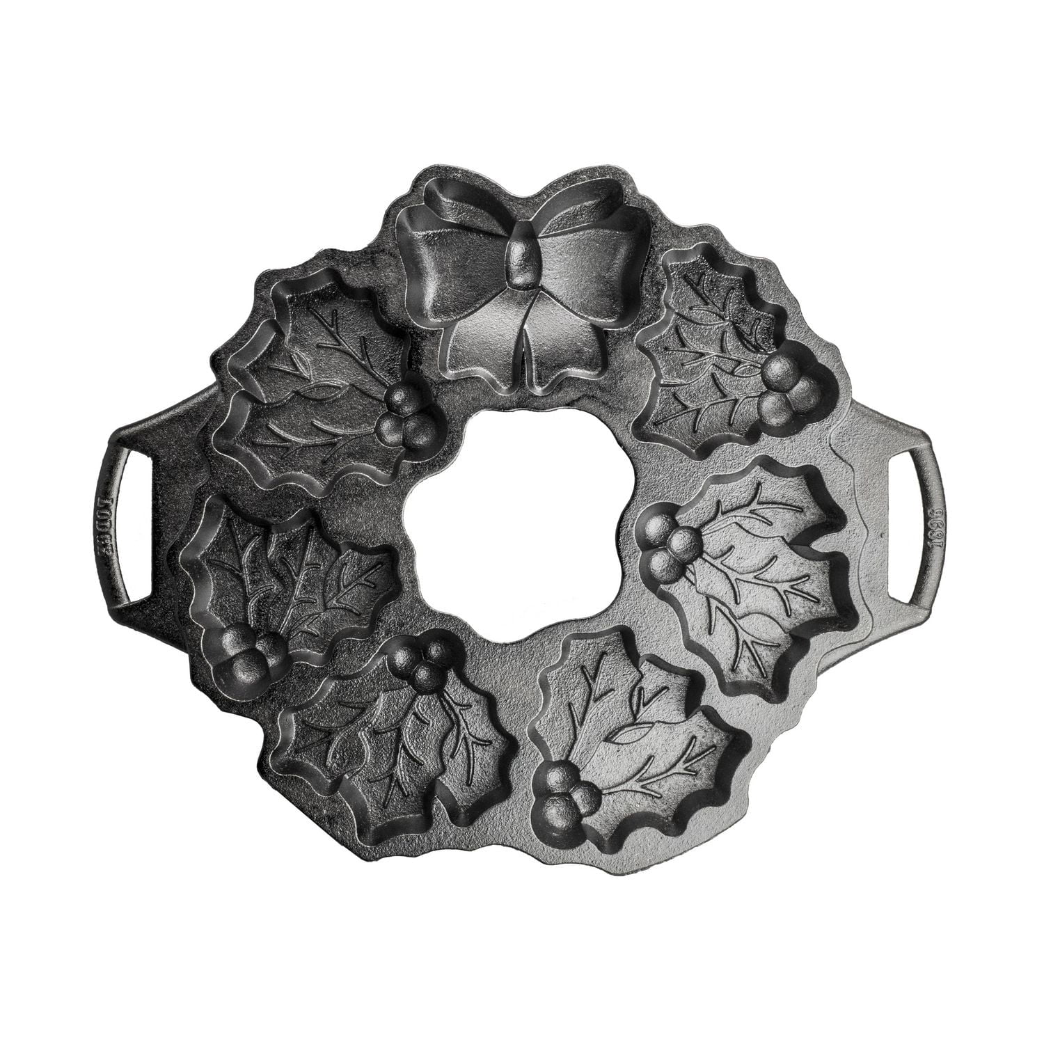 Lodge Bakeware Holiday Wreath Pan