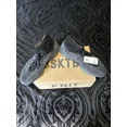 thumbnail image 4 of Size 12 - Adi - das Yeezy Basketball Knit Onyx, 4 of 6
